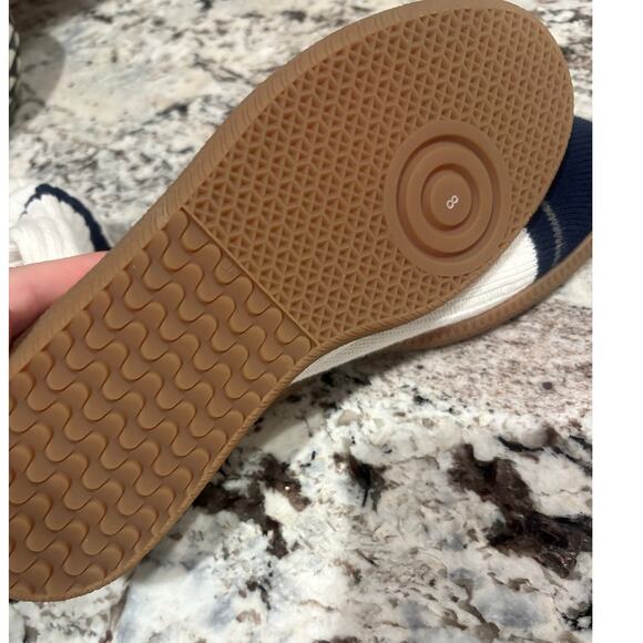 NEW Brave Pudding VARSITY STROLLS PE White Womens Sock Shoe Size 8 - Picture 8 of 8